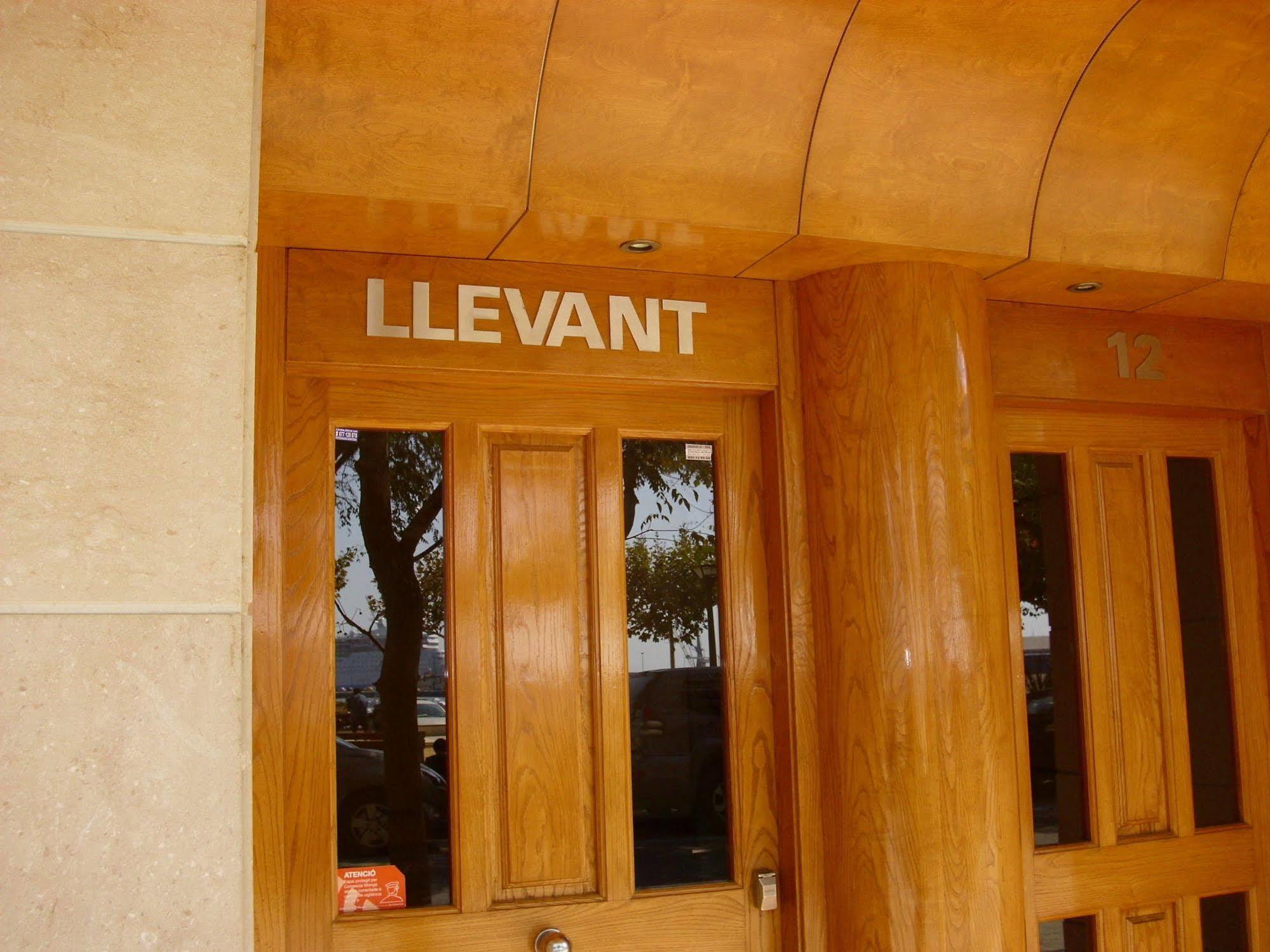 Edifici Llevant I Ponent Palamós Eksteriør bilde